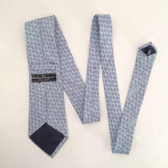 Salvatore Ferragamo Blue Butterfly Silk Necktie - Picture 6 of 7